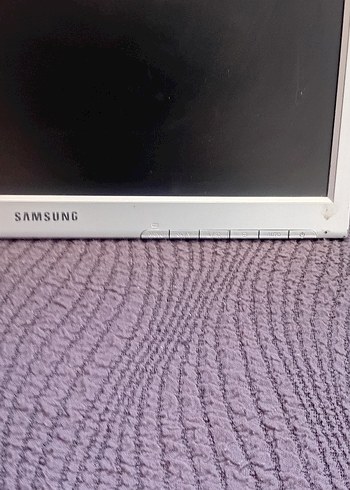Beyaz Samsung SyncMaster N1740 Monitör - Görsel 4