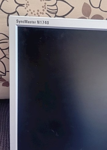 Beyaz Samsung SyncMaster N1740 Monitör - Görsel 2