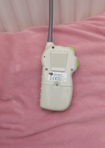 Bej ve Gri Bebek Telsizi Itsima - Görsel 3