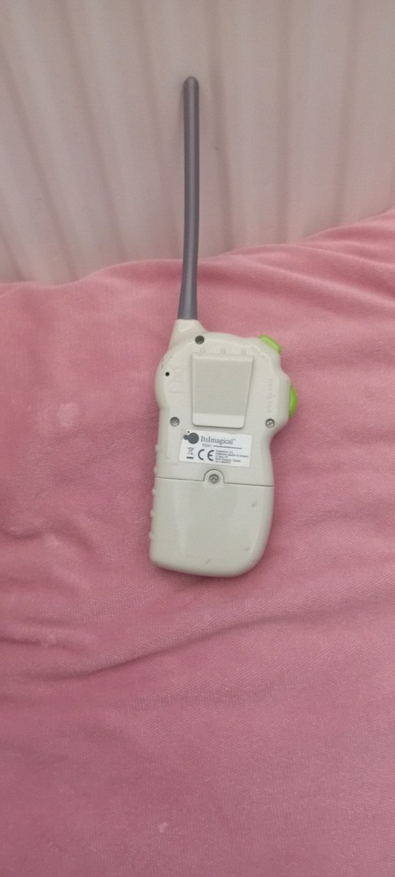 Bej ve Gri Bebek Telsizi Itsima - Görsel 3