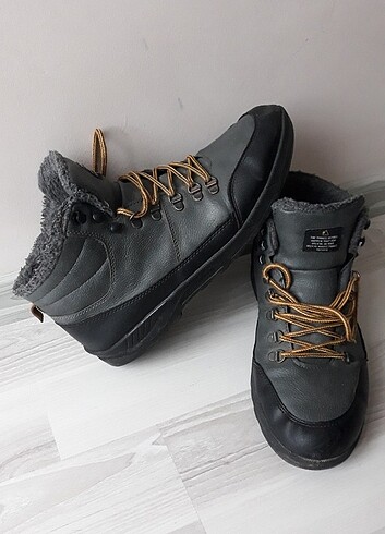 Lc waikiki 45 numara bot