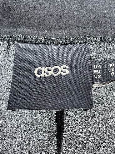 38 Beden siyah Renk Asos Yelek %70 İndirimli.