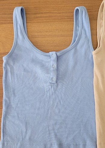 Diğer 2 adet düğmeli krem ve mavi Mini Pamuklu Atlet