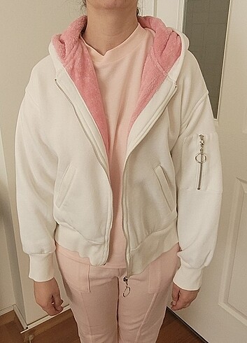 Krem rengi kapşonlu fermuarlı sweatshirt