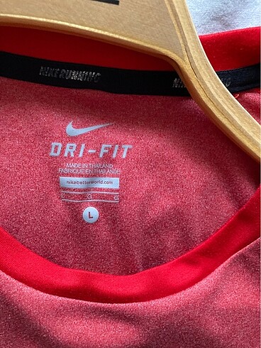 l Beden Nike DRI FIT erkek Tshirt