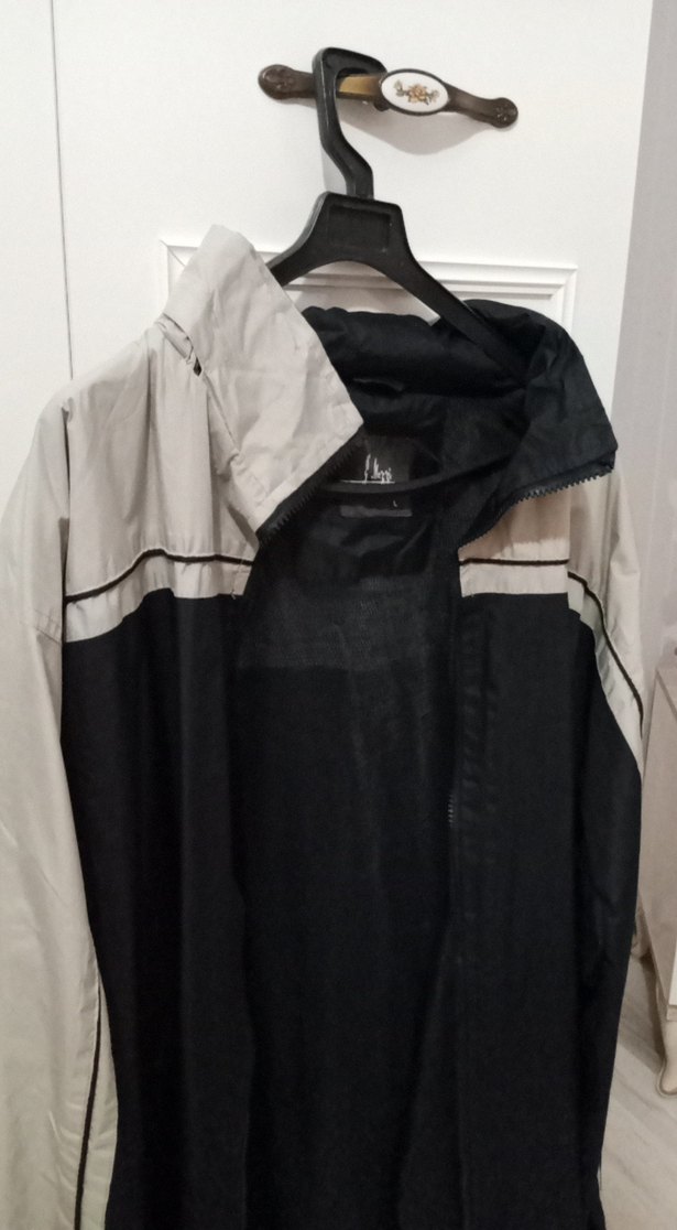 Gri Erkek Spor Yağmurluk - Görsel 2