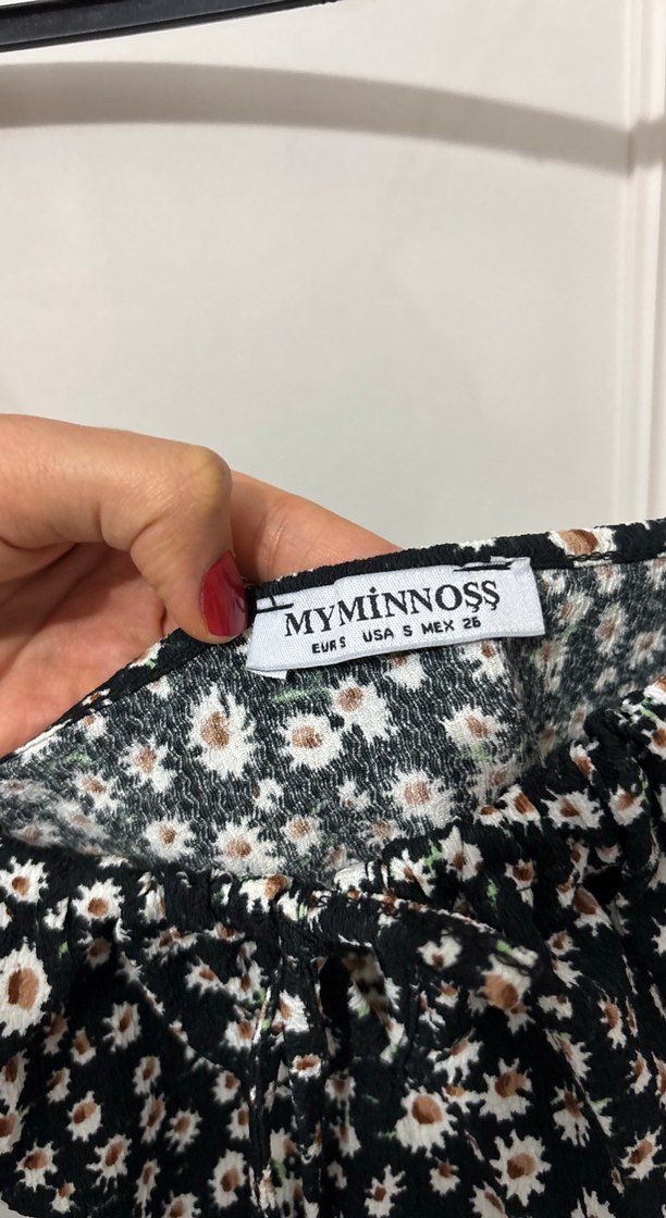 Siyah Mini yırtmaçlı elbise - Görsel 4