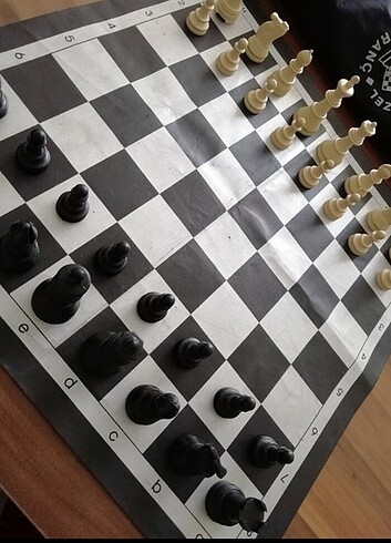  Rulo çantalı satranç seti 