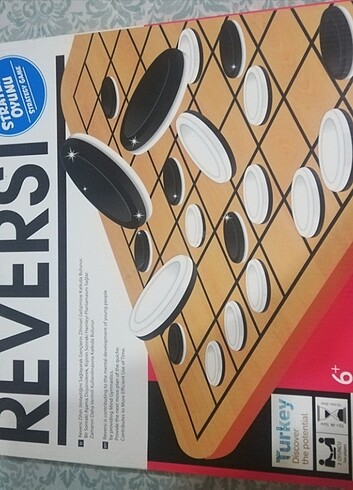 Reversi kutu oyunu 