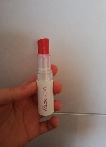 Avon Avon ruj