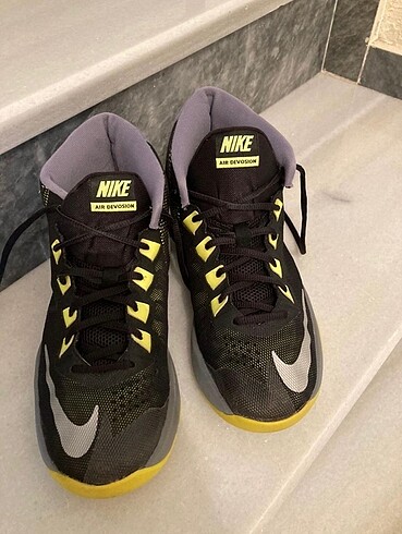 Nike Air Devosion