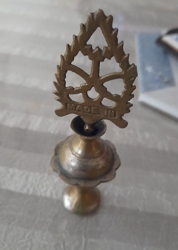 Diğer Parlak Altın Renkli Dekoratif Biblo