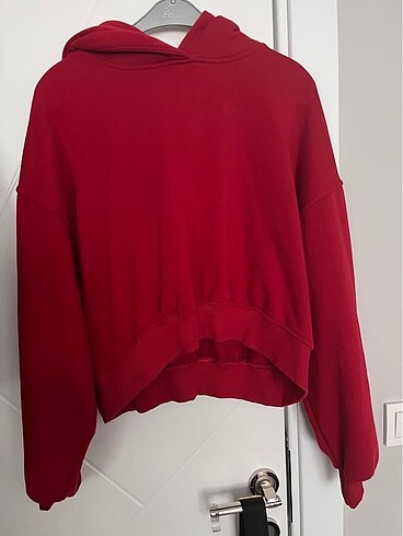Trendyolmilla milla kırmız crop sweat