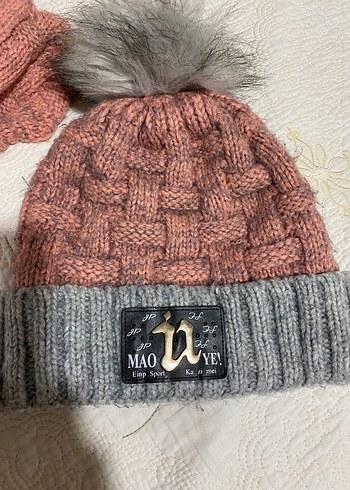 Pembe Gri Nakışlı Örgü Bere ve Atkı Seti - Görsel 5