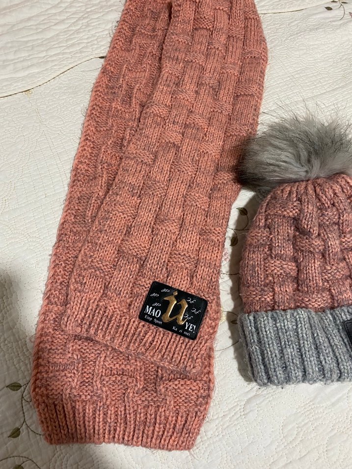 Pembe Gri Nakışlı Örgü Bere ve Atkı Seti - Görsel 2