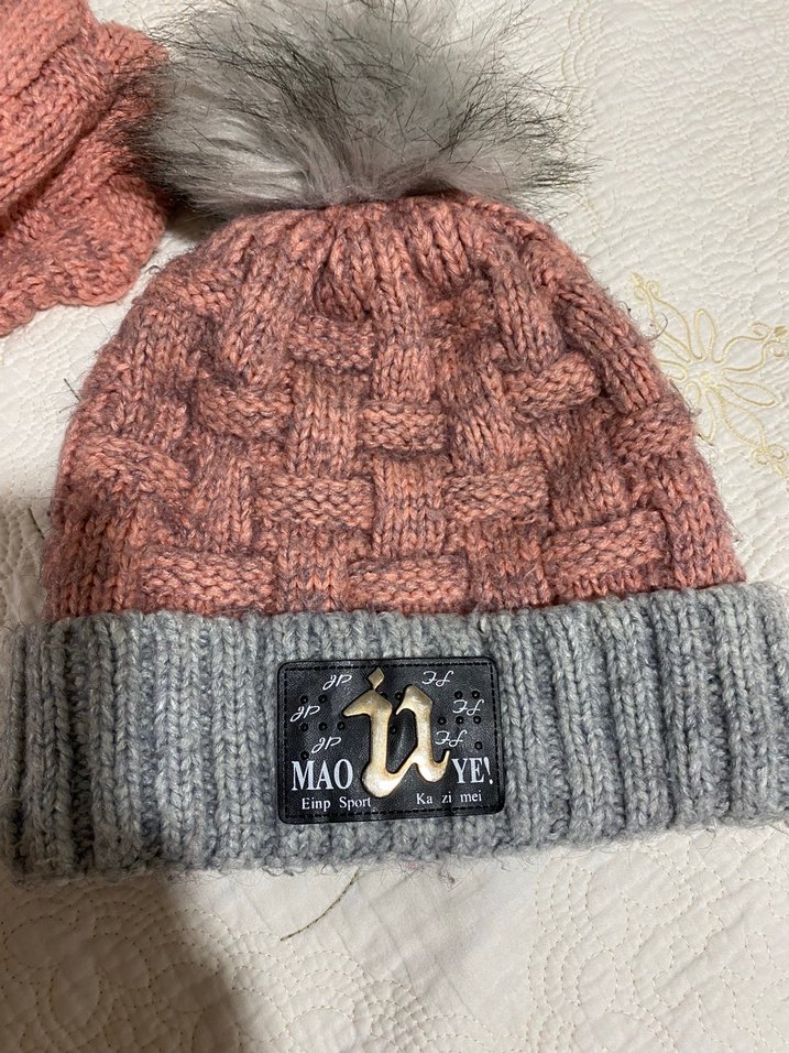 Pembe Gri Nakışlı Örgü Bere ve Atkı Seti - Görsel 5