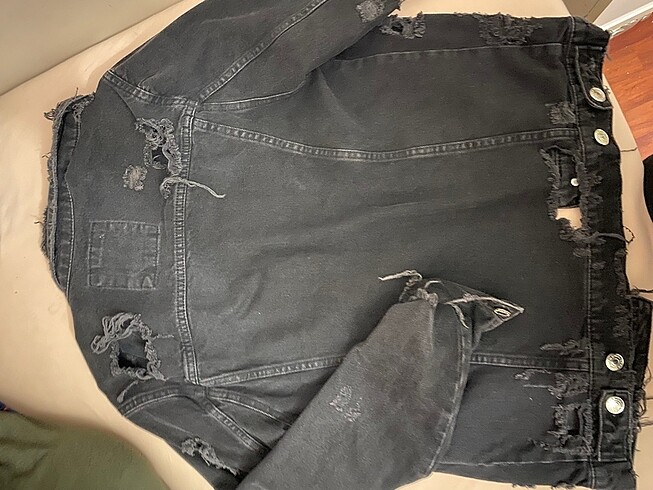 yırtık kot - Görsel 3