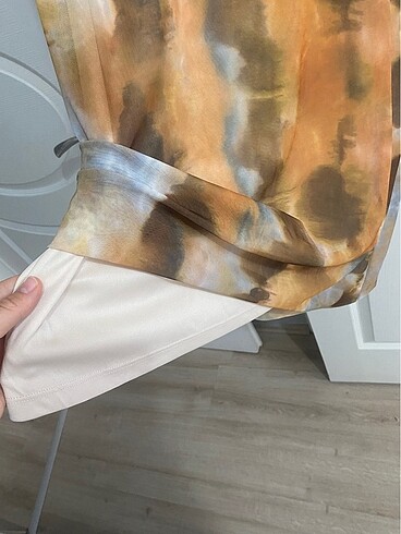 m Beden çeşitli Renk H&M tül detaylı astarlı renkli elbise