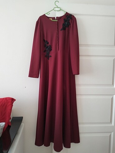 Bordo elbise