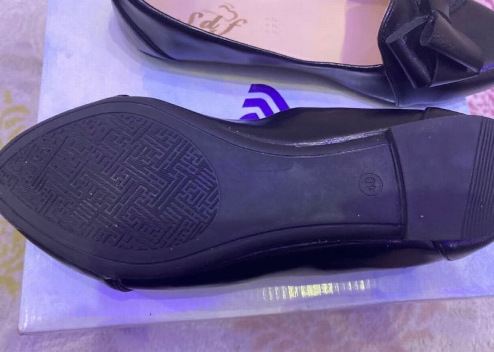 Siyah Fiyonklu Blok Topuklu Kadın Babet - Görsel 2