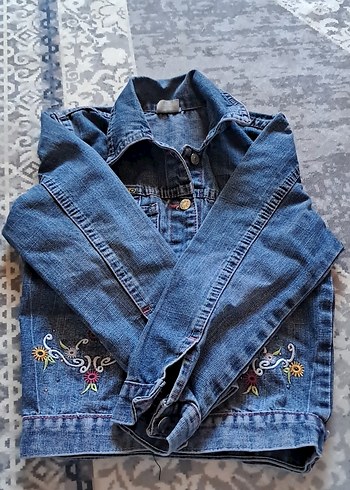 Nakışlı Düğmeli Koyu Mavi Denim Ceket