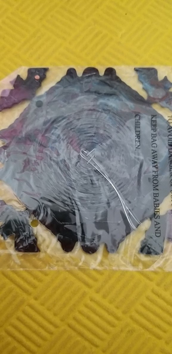 folyo çelenk cadılar bayramı dekorasyonu - Görsel 3