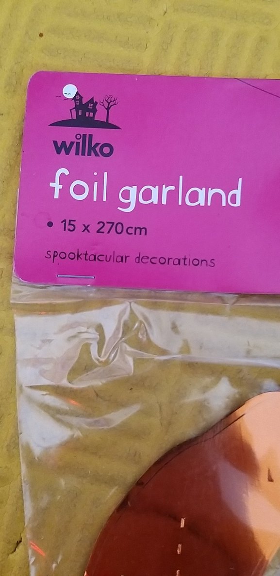 folyo çelenk cadılar bayramı dekorasyonu - Görsel 2