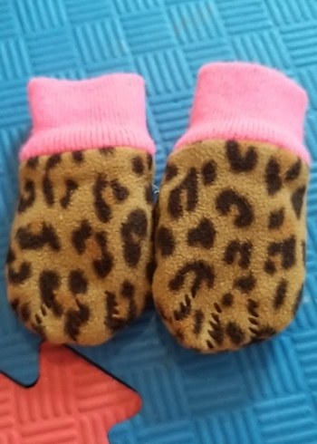 Gap Leopar Desenli Kahverengi Kız Çocuk Sıcak eldiven - Görsel 2