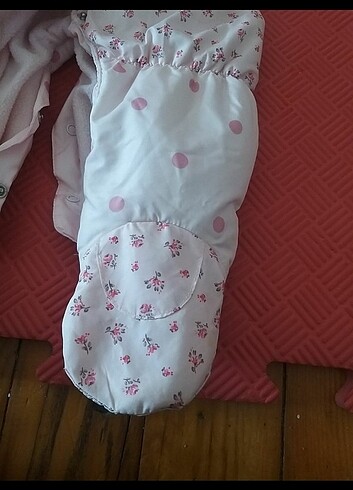 Next baby sniwsuit