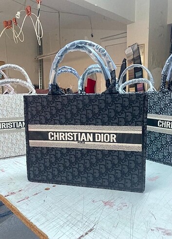 Cristian dior çanta 