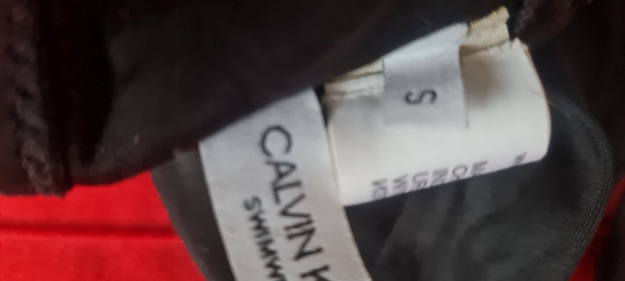 Calvin Klein Kırmızı bikini üstü - Görsel 3