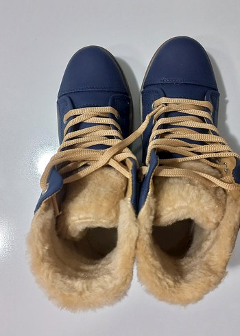 Lacivert İçi Kürklü Kadın Bot - Görsel 3