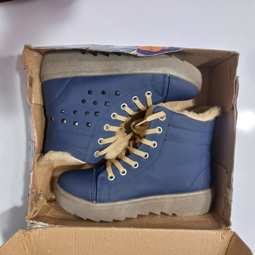 Lacivert İçi Kürklü Kadın Bot - Görsel 5