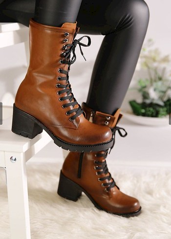 Kahverengi Deri Bağcıklı Kadın Bot - Görsel 2