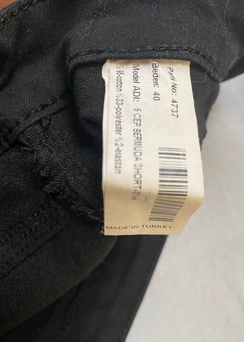 Trendyol & Milla Siyah Kadın Midi Denim Şort