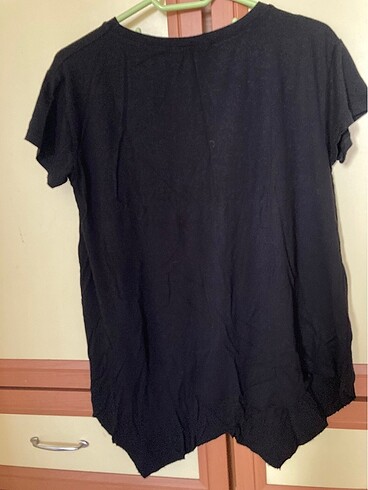 Asimetrik kesim Mila tshirt