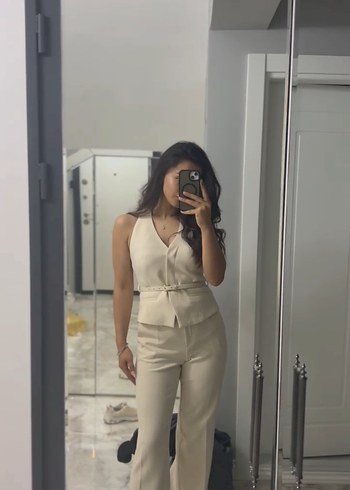 Bej V Yaka Kolsuz Kadın Takım - Görsel 3