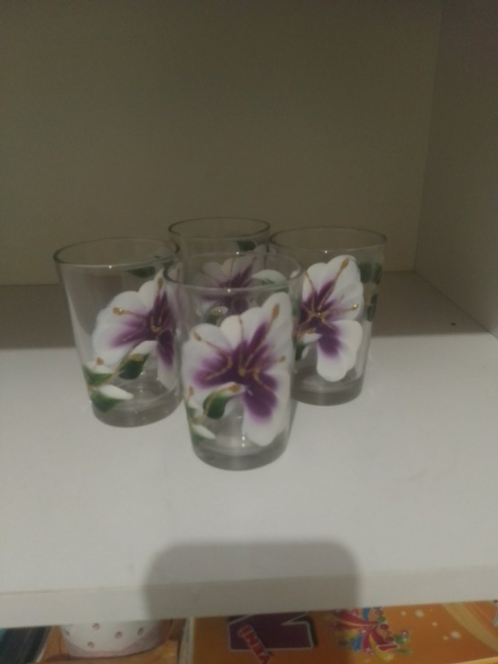 Mor Çiçek Desenli 4'lü Cam Bardak Seti - Görsel 2