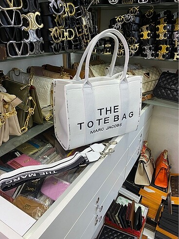 THE TOTE BAG MARC JACOBS