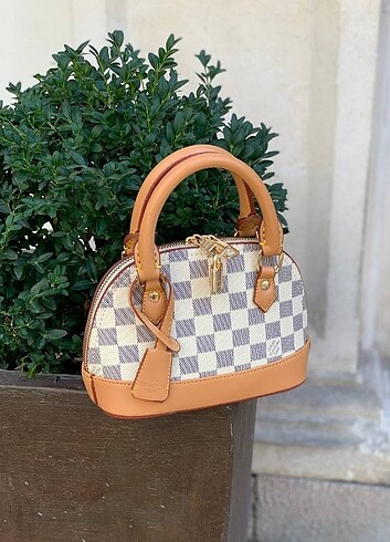 Beden Louis Vuitton