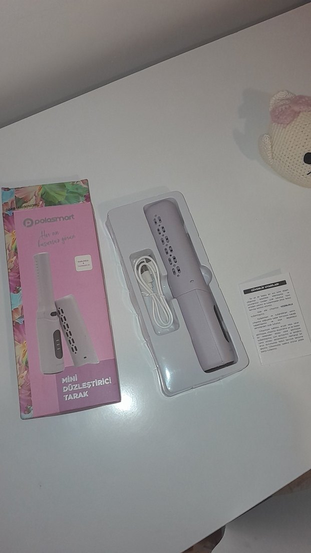 Pastel Beyaz Mini Düzleştirici Tarak - Görsel 2