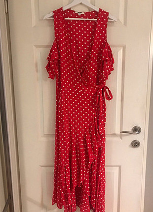 38 Beden Kırmızı Puantiyeli Elbise