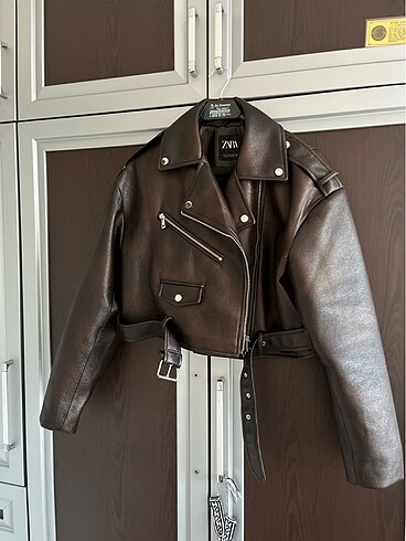Zara Zara parlak efektli biker ceket
