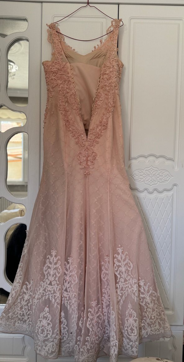 Dantel ve Taş İşlemeli Uzun Abiye Elbise - Görsel 3