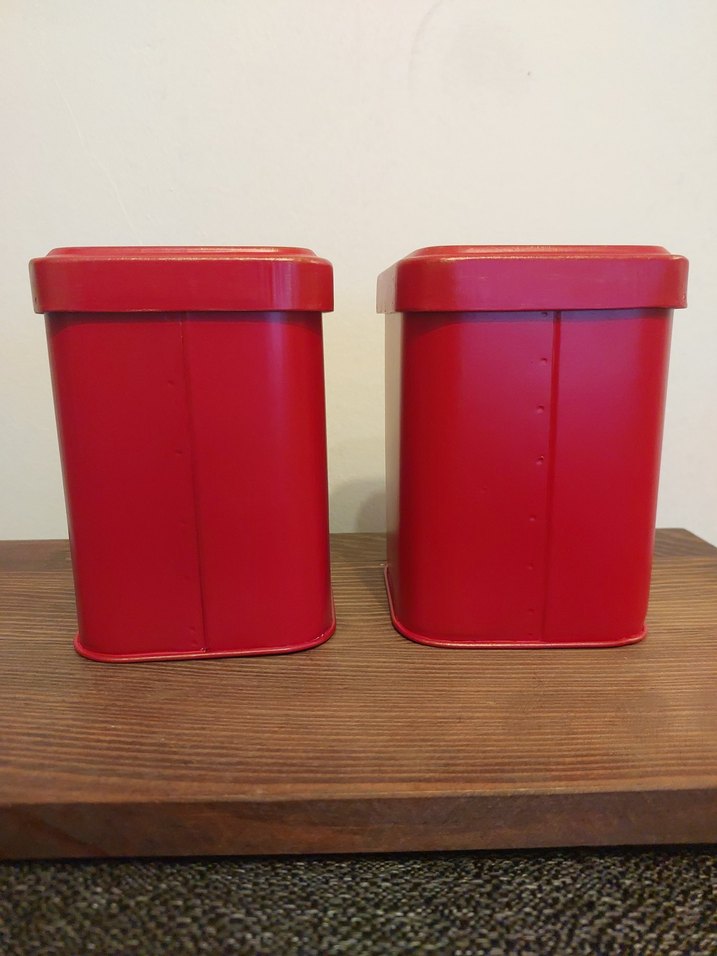 Kırmızı Kahve ve Şeker Kutuları - Görsel 2