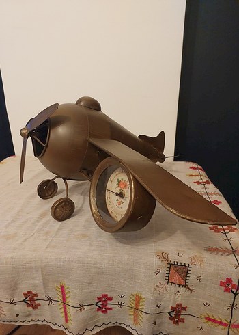 Kahverengi Uçak Tasarımlı Masa Saati - Görsel 4