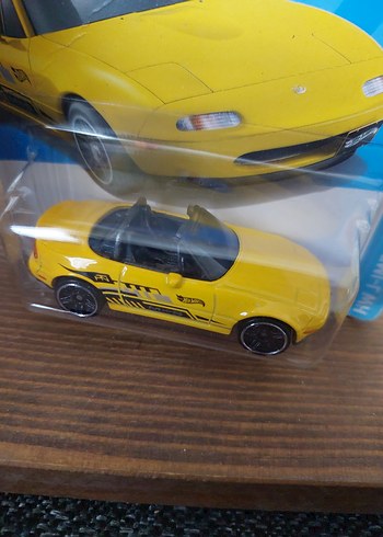 HotWheels 92 Mazda MX-5 MIATA - Görsel 4