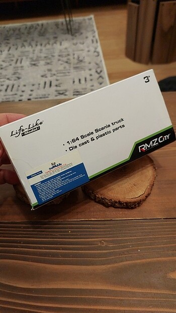 Beden 1:64 Ölçekli Scania Castrol Tankeri