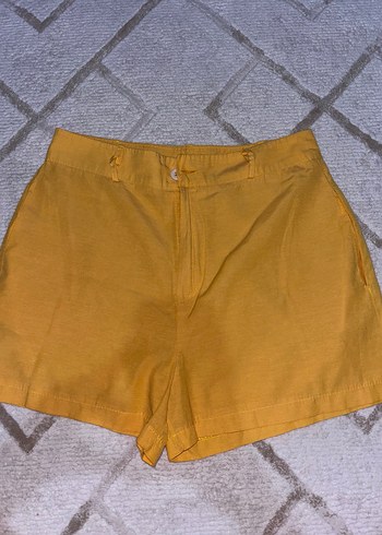 Sarı Düğmeli V Yaka Kadın Atlet ve kumaş sortlu takım - Görsel 3