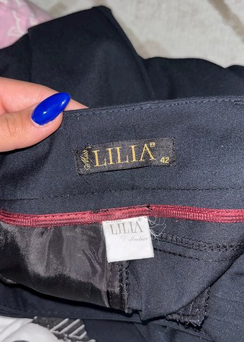 Düğmeli Siyah Kadın Kumaş Pantolon - Görsel 3